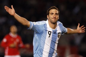 中国男篮提升阵容深度增强比赛应变能力，男篮中国队阵容