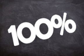 艾比·德尔福：在防守端提供极大帮助，成功断球防止对方得分，艾比德什么意思